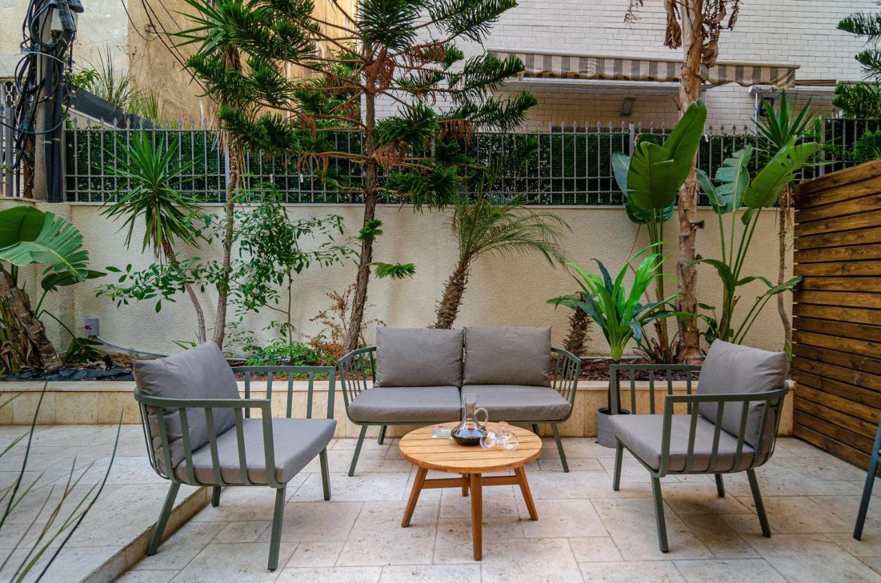 Beer Garden Hotel Тель-Авив Экстерьер фото